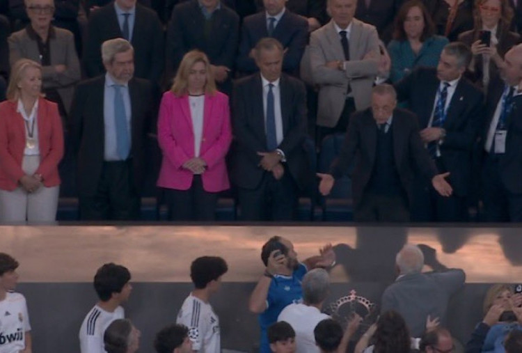Bernabeu Memanas! Florentino Perez Cekcok dengan Fans Real Madrid