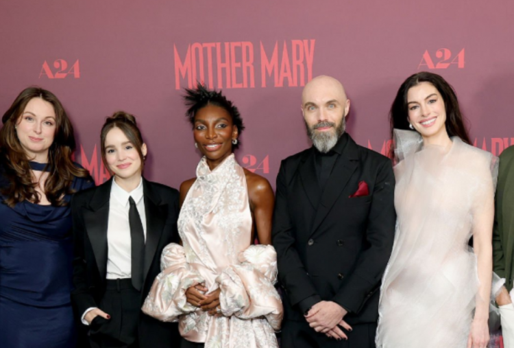6 Pemain Mother Mary, Anne Hathaway Adu Akting dengan Hunter Schafer dan FKA Twigs