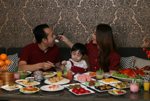 Santap Siang atau Malam saat Imlek dengan Hidangan Peranakan di Java Paragon Hotel