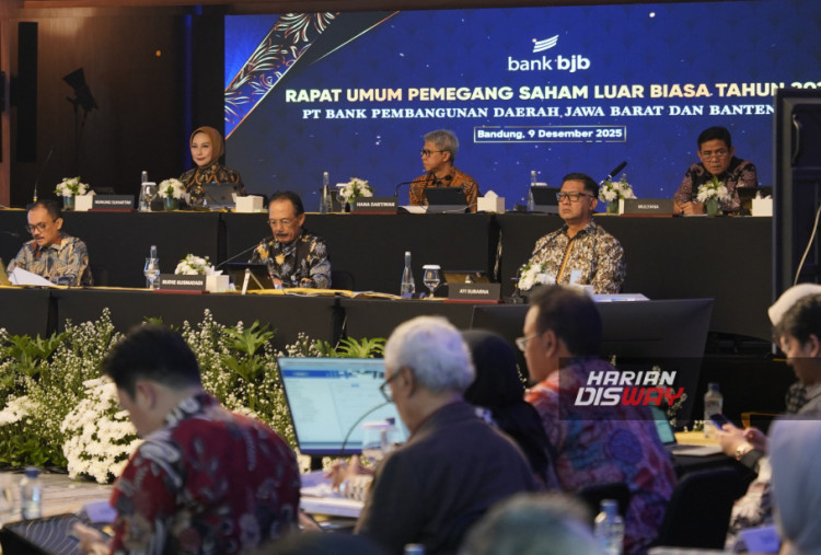 bank bjb Mantapkan Kepemimpinan dan Tata Kelola Melalui RUPSLB 2025