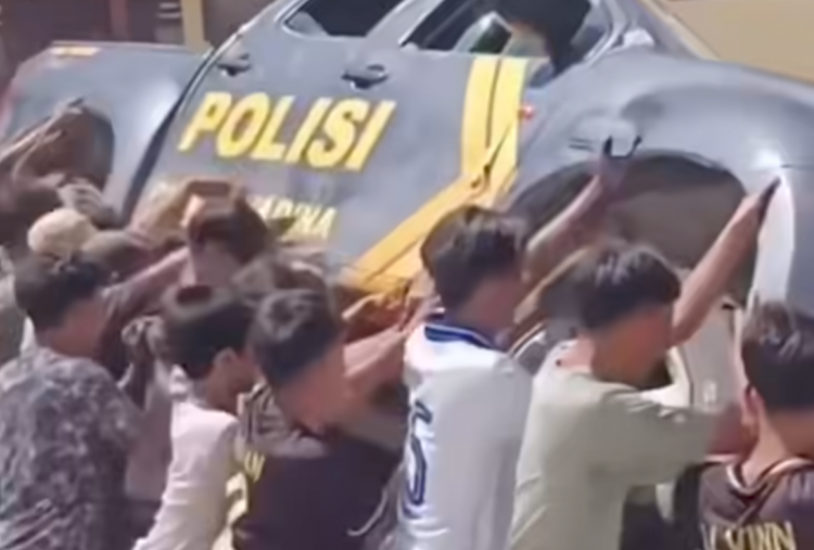 Viral! Warga Mandailing Ngamuk Gegara Pengedar Narkoba Diduga Dilepas Polisi: Sering Terjadi Begitu