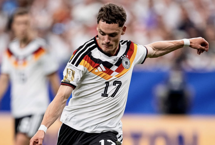 Gagal Bersinar di Liverpool, Florian Wirtz Bakal Dibajak Chelsea? Transfer Rp2,5 Triliun Jadi Sorotan!