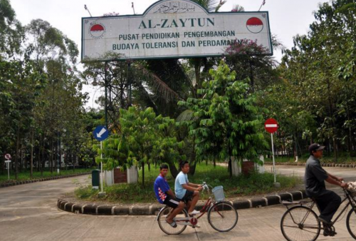 Ini Jawaban Jokowi saat Disinggung Isu Ada 'Sosok' Penting di Istana yang Jadi Bekingan Ponpes Al Zaytun