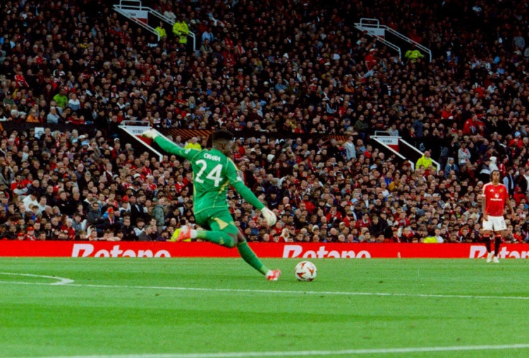 Andre Onana Cedera, MU Andalkan Kiper Cadangan atau Beli Kiper Baru?