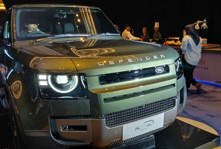 Harga Rp3,6 Miliar, Land Rover Defender MY26 Resmi Mengaspal di Jakarta! Cek Spesifikasinya