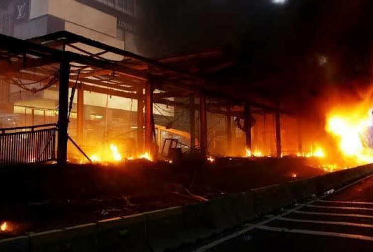 Kerusuhan Demo di Jakarta, 7 Halte TransJakarta Rusak dan Terbakar