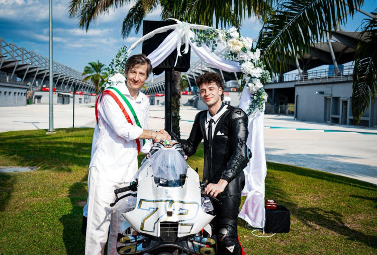 Bukan Tertinggal, Ini Alasan Aprilia Belum Uji Coba Motor MotoGP 2027