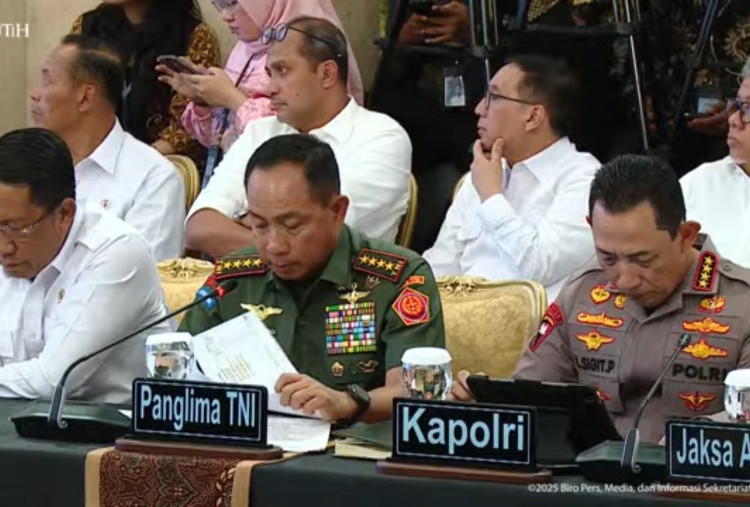 TNI Kerahkan 35.477 Personel dan Puluhan Alutsista untuk Tangani Bencana di Pulau Sumatera