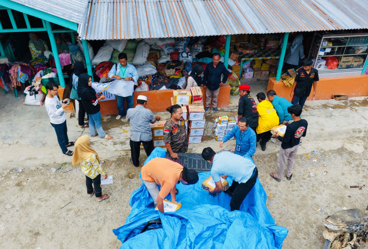 BRI Salurkan Bantuan Bencana di Lebih dari 40 Lokasi di Sumatra