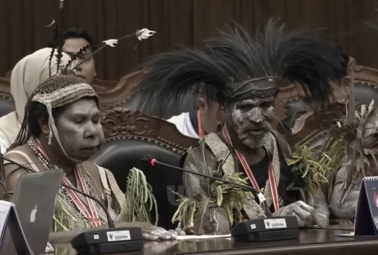 Buntut Pesta Babi: Keluarga Sampaikan Respons yang Bertentangan dengan Pernyataan Yasinta Moiwend 