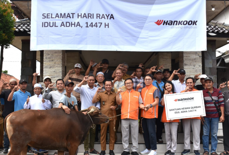 Iduladha 2026, 3,5 Ton Hewan Kurban Dibagikan untuk Warga Desa Cicau Bekasi