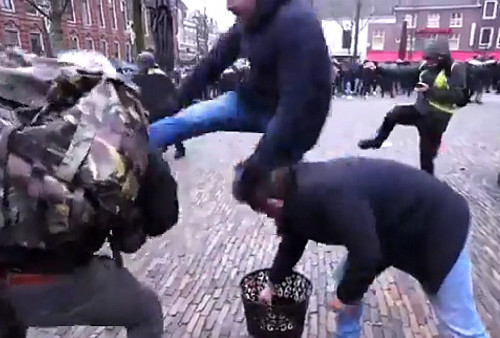 Aksi Pembakaran Al Quran di Belanda Digagalkan, Tendangan Hajar Pelaku