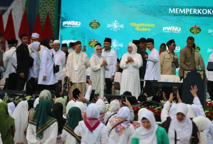 Di Usia 1 Abad,  Khofifah Sebut NU Jadi Rumah Besar Bagi Seluruh Umat Islam Indonesia dari Berbagai Kalangan