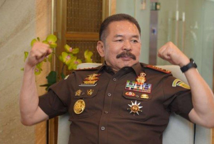 Usut Pencucian Uang dan Emas 74 Kg, Penyidik Kejagung Periksa Febrie Adriansyah