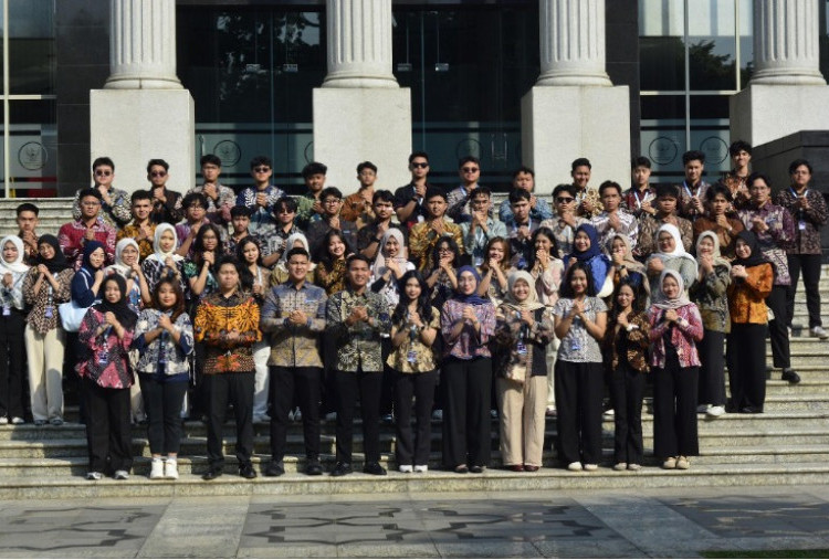 Keren! Mahasiswa FH UNAIR Telusuri Pilar-pilar Penegakan Hukum Nasional dalam BEM National Conference 2026