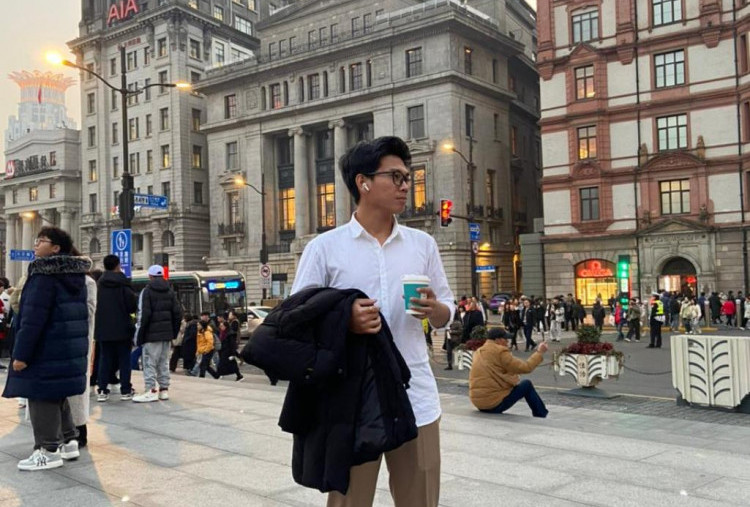 Cheng Yu Pilihan Penerjemah Proyek Harita Nickel Sulthan Baghiz Aflah: Xing Wen Zhi Yuan