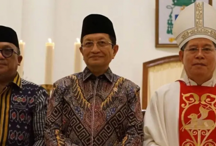 Menag Nasaruddin Hadiri Natal 2025 di Manado, Tegaskan Pesan Solidaritas dan Toleransi Beragama
