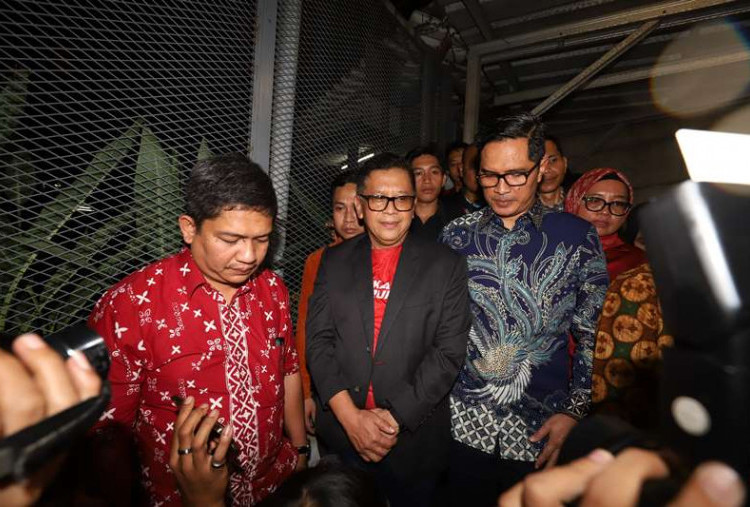 Bebas Dari Rutan KPK, Hasto Pulang 