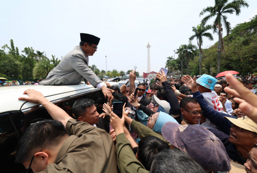 Prabowo Sapa Warga di Monas Seusai Hadiri HUT ke-79 TNI