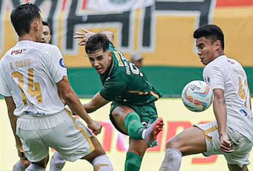 Halftime Persebaya vs Persija: Bruno Moreira Samakan Kedudukan 1-1