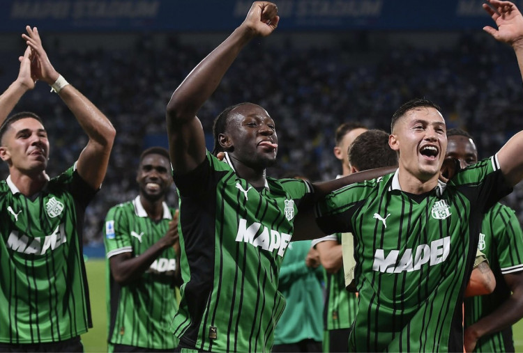 Sassuolo Hancurkan Lazio 1-0,  Jay Idzes dkk Raih Tiga Poin Perdana!