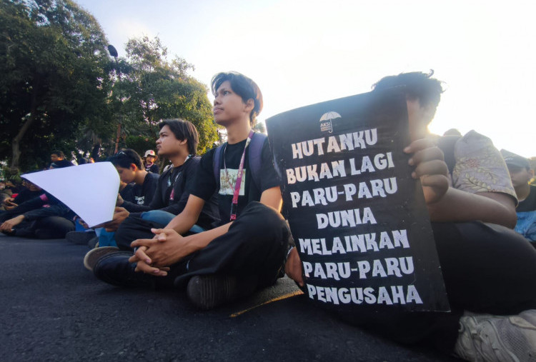 KontraS Surabaya Desak Polisi Bebaskan Peserta Aksi Demonstrasi Gedung Grahadi yang Masih Ditahan