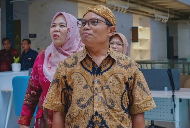 Idul Fitri di Persimpangan Zaman