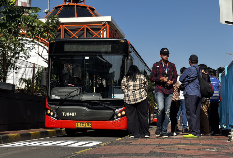 Subsidi Berat, Tarif Transjabodetabek Blok M–Bandara Soetta Bakal Naik hingga Rp15 Ribu
