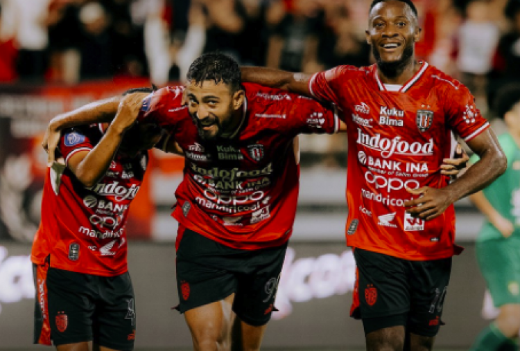 Bali United vs Persebaya 0-2: Posisi Bajol Ijo di Puncak Klasemen Terancam!