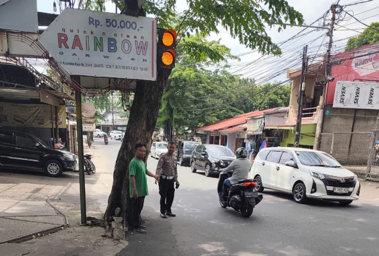 Saksi Ungkap Kecelakaan Tunggal Gary Iskak di Bintaro: Tak Pakai Helm, Motor Tabrak Pohon