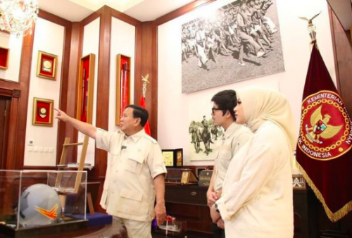 Bila Golkar Dukung Prabowo, Cawapresnya Airlangga atau Muhaimin?