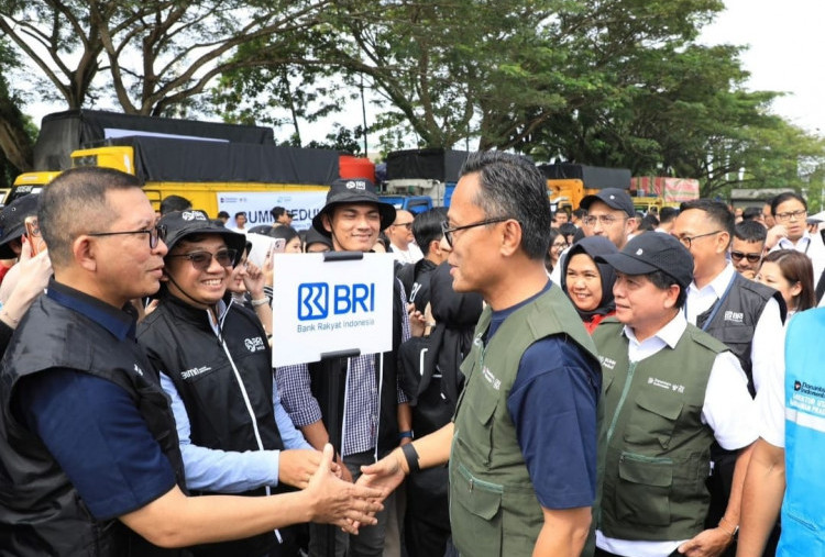 Komitmen Nyata BUMN Peduli, BRI Terjunkan Relawan dan Tegaskan Dukungan Jangka Panjang Pemulihan Bencana Sumatera