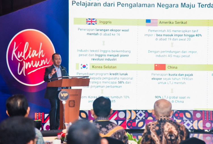 Bahlil: Pemerintah Komitmen Jaga Ketersediaan Energi untuk Generasi Anak Cucu