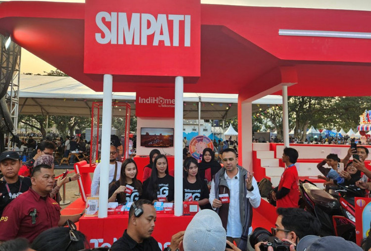 Telkomsel dan RANS Carnival Kolaborasi Gelar RANS Carnival di Kediri Diserbu Lebih dari 50 Ribu Pengunjung