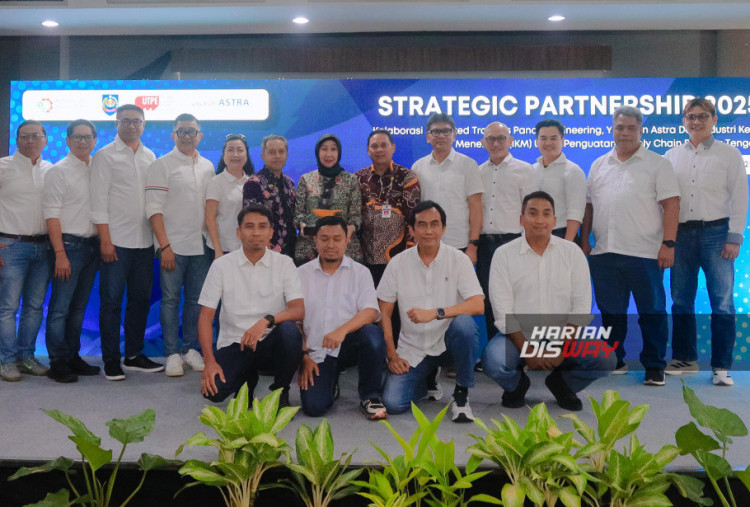 Peluncuran program ini mendapat apresiasi dari pemerintah pusat maupun daerah. Dini Hanggandari menilai langkah ini sejalan dengan strategi nasional dalam meningkatkan daya saing IKM melalui kemitraan. Pemerintah Kabupaten Tegal juga menegaskan dukungan penuh terhadap kolaborasi ini sebagai wujud penguatan ekosistem industri nasional berbasis industri lokal.