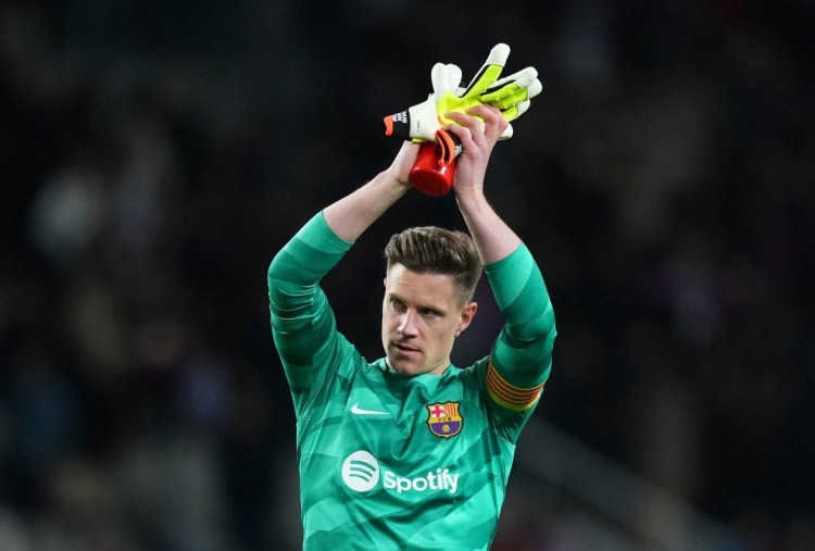 Masa Depan Ter Stegen di Barcelona Kian Suram, Ajax Siap Tampung Sang Kiper Veteran