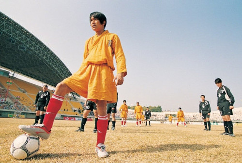 Stephen Chow Cari Perempuan untuk Bintangi Shaolin Women's Soccer