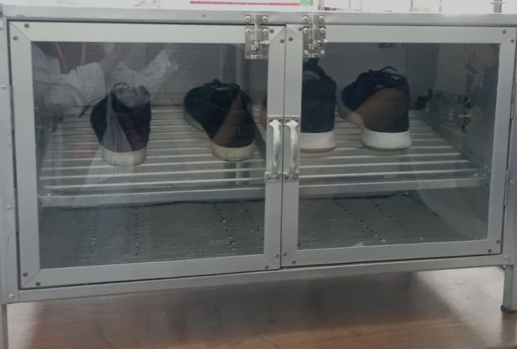 Mesin Pengering Sepatu Karya Mahasiswa Unipa Surabaya, Solusi Ampuh Hadapi Musim Hujan