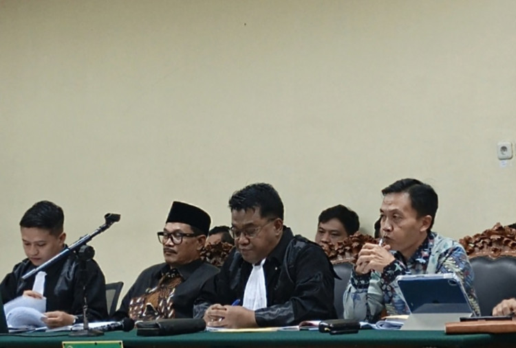 Sidang Korupsi CSR Kota Madiun Ungkap Pengakuan Penyerahan Rp200 Juta kepada Eks Kadis PUPR