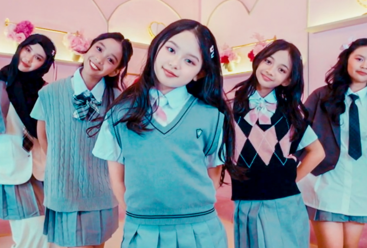 Profil 5 Member LUMINA Girl Group I-Pop Indonesia-Korea, Tampil Ikonik Lewat Hijab