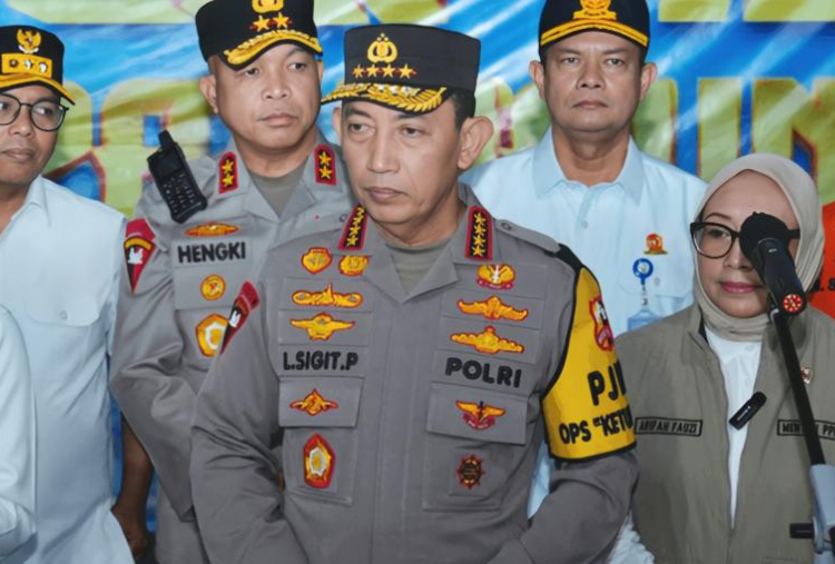 Kapolri Janji Bakal Mengusut Kasus Penyiraman Air Keras terhadap Aktivis Andrie Yunus