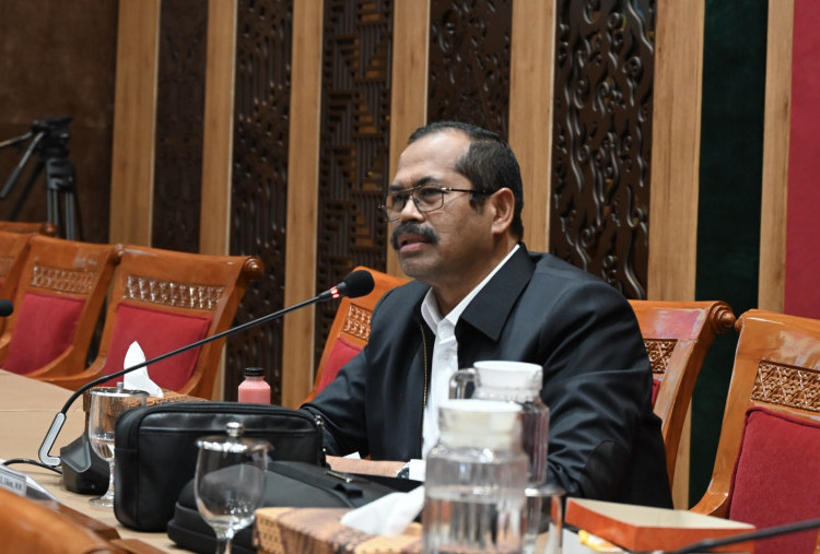 DPR RI Minta Dikotomi PTN dan PTS Dihapus, Khawatir Banyak Kampus Swasta Tutup