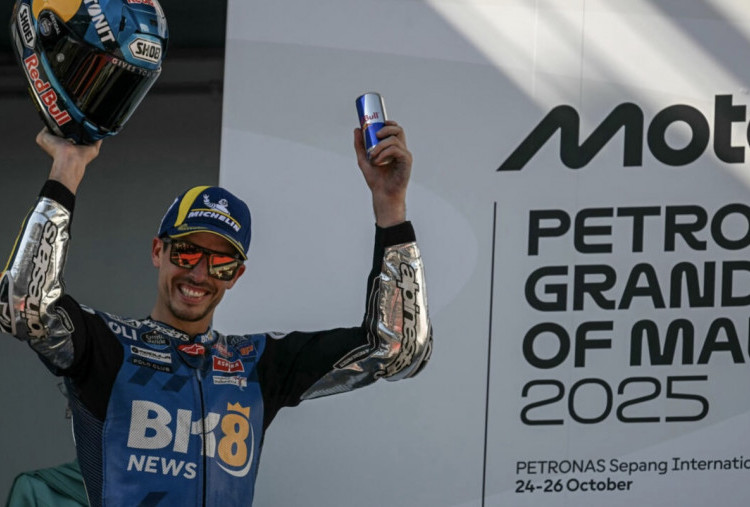 MotoGP Malaysia 2025: Alex Marquez Juara, Ban Bocor Gagalkan Pecco Bagnaia