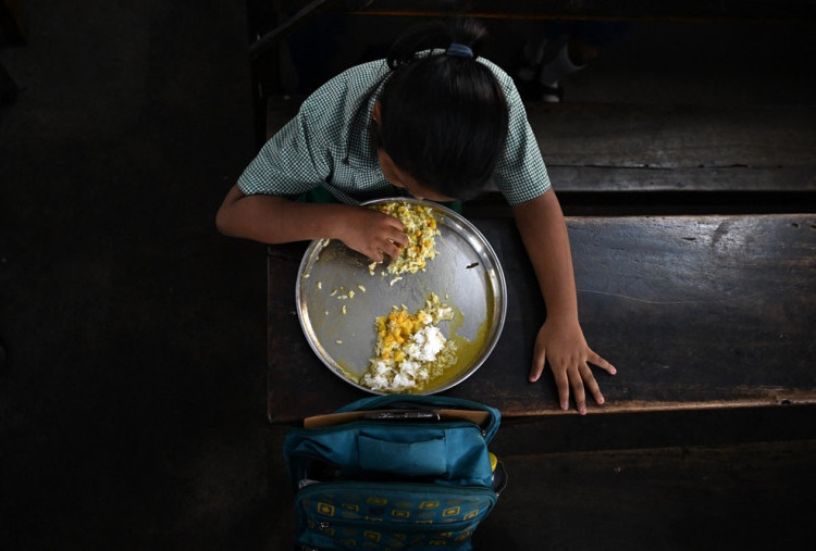 Ketika Makan Siang Gratis di Sekolah Mengguncang Politik India: Sebutir Telur Hilang, Siswa Enggan Sekolah