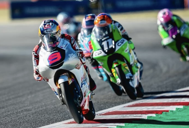 Klasemen Moto3 2026 Berubah Drastis! Veda Ega Pratama Terlempar dari 3 Besar, Hakim Danish ke-11