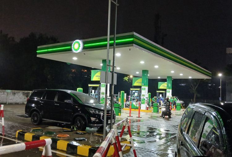 Pasokan BBM BP-AKR Berangsur Normal di Jabodetabek, Shell Belum Jualan Bensin