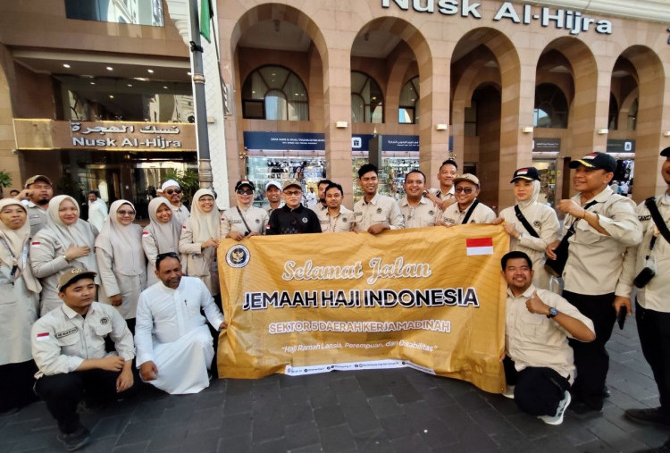Kadaker Madinah Lepas Kloter 15 LOP, Jemaah Gelombang II Dipuji Tertib