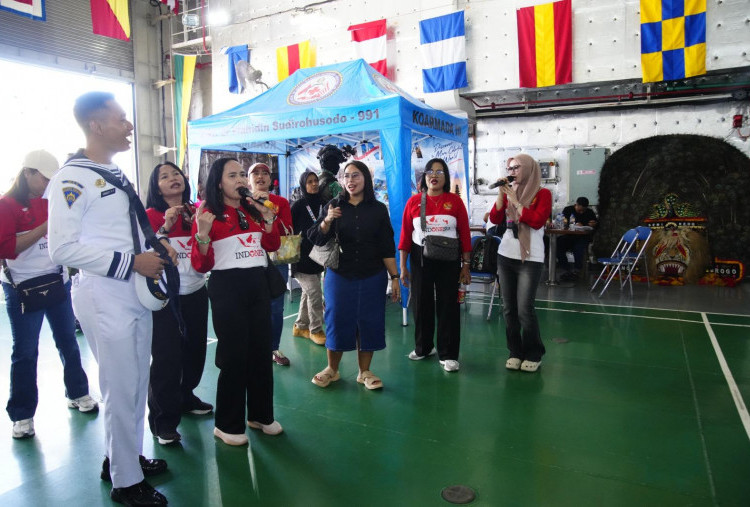 Menjelajah Lautan Teduh (32): Kapal Jadi Tempat Kangen-kangenan Diaspora
