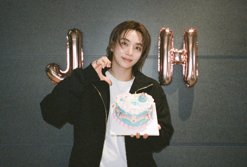 Jeonghan SEVENTEEN Ulang Tahun ke-29, Kirim Pesan Menyentuh Untuk CARAT!