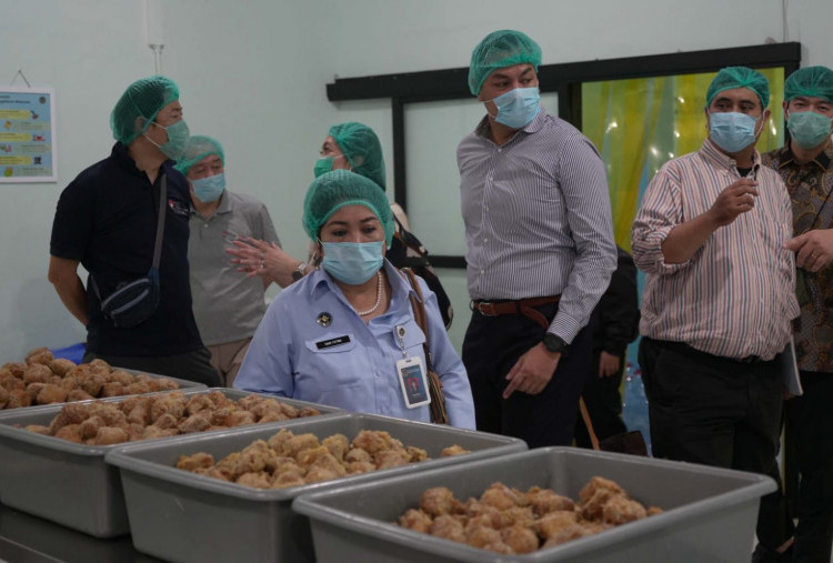 Pemangkasan hingga MBG Libur Sabtu, SPPG Pastikan Kualitas Gizi Tetap Terjaga